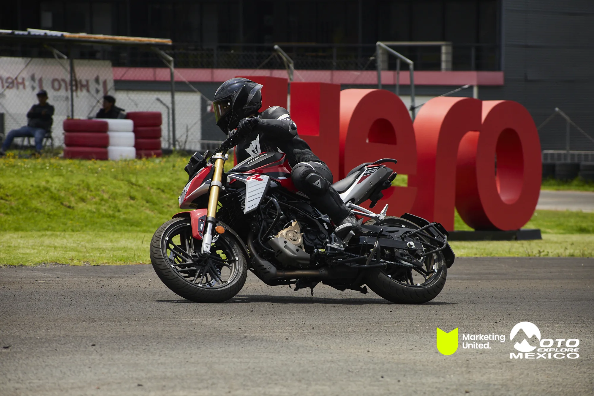 HUNK TRACKDAY 500